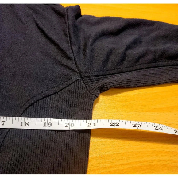 Athleta Nirvana Wrap Open Cardigan Small Black Athleisure Stretch Comfort Hooded - Picture 11 of 14
